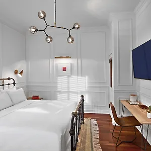 Life Hotel