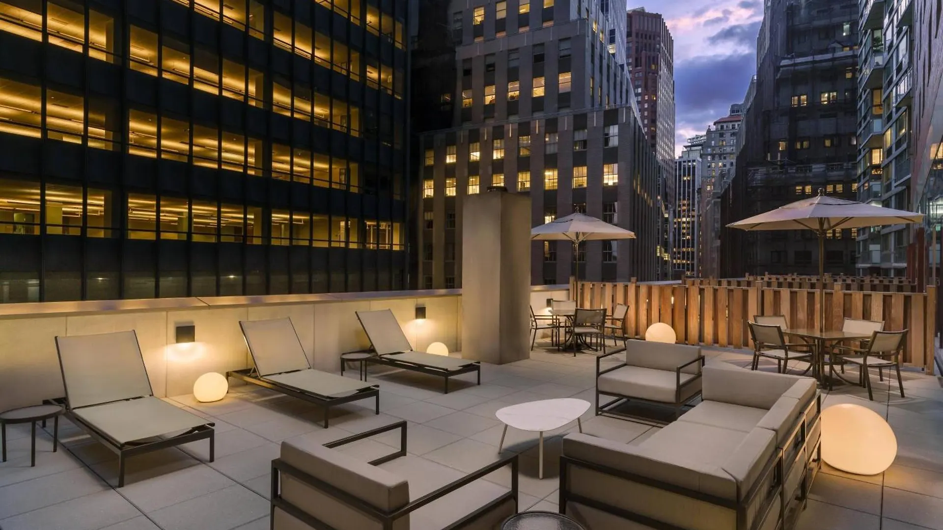 Courtyard New York Downtown Manhattan/Financial District 3*,  USA